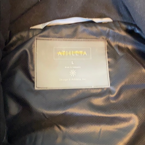 Hooded Athleta jacket - Picture 4 of 4